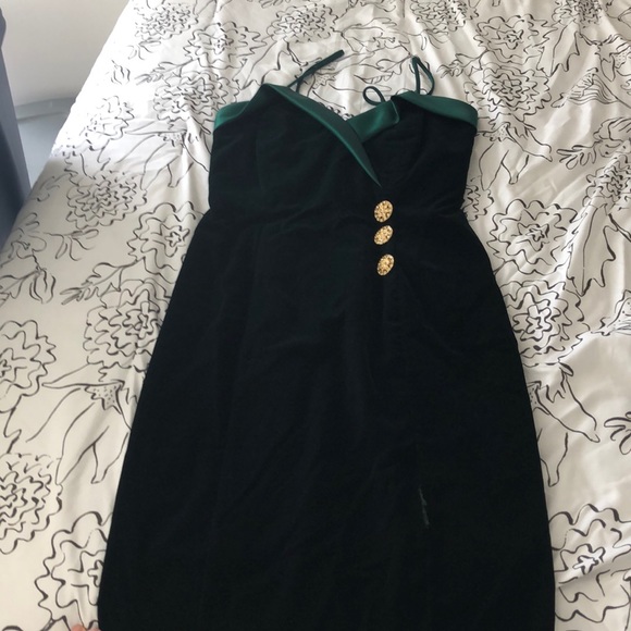 Betsy & Adam Dresses & Skirts - Vintage emerald velvet satin dress.